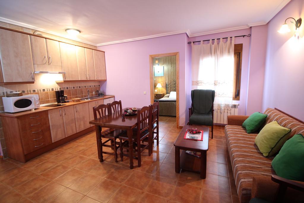 Sierra De Monfrague Apartman Torrejón el Rubio Szoba fotó