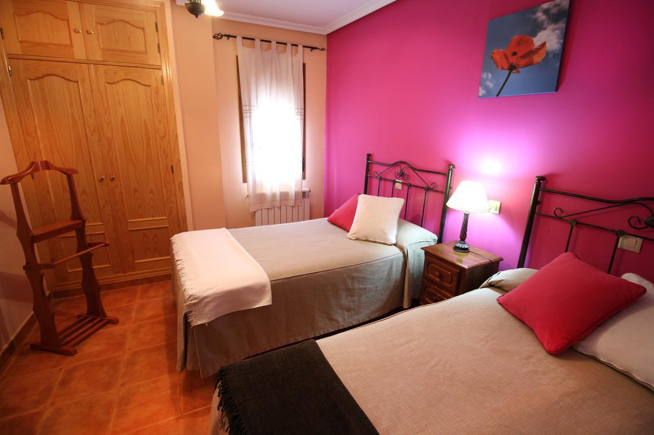 Sierra De Monfrague Apartman Torrejón el Rubio Kültér fotó